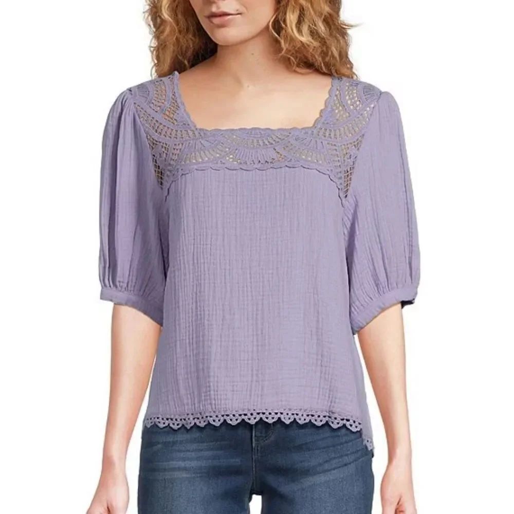 Democracy Cotton Woven Crochet Square Neck Short Bubble Sleeve Scallop Hem Top